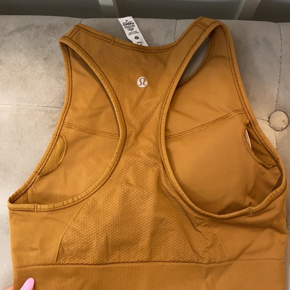 Lululemon sports bra brand new size 6 - Picture 2 of 2